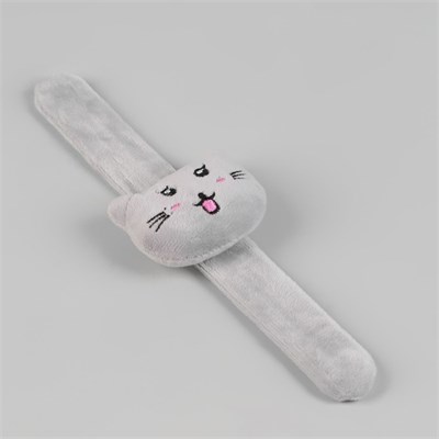 Игольница на браслете «Кошка», 23 × 6,5 см, цвет серый 8150 - фото 15155