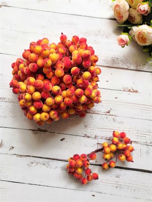 Декоративные ягоды в сахаре 11мм уп.10 пучков цв. жёлто-красный - фото 5566