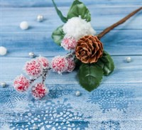 Декор Зимние грезы ягоды, шишки, снежок 18см 