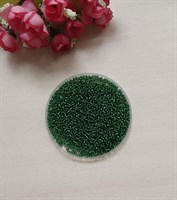 бисер Китай №10 50 гр прозрач.т.зеленый с серебр.линией