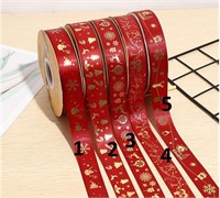 Лента атласная №5 merry cristmas подарочки снежинки красная 25 мм 1 метр 110444