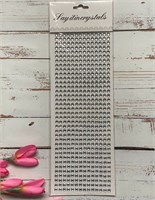Стразы клеевые на планшетке цв. прозрачный 32 см*10 см 110603