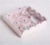 Коробка д/печенья, кондитерская упаковка с PVC крышкой, «Цветы», 13*13*3см 123888