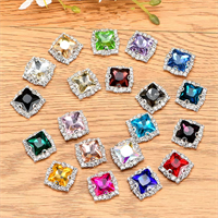 Кабошон квадрат со страз. в золоте хамелеон 20 мм 127349