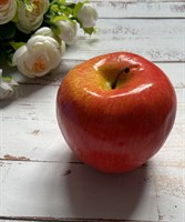 Искусственное яблоко в натур. величину цвет красный