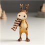 Фигурка полистоун «Лосяш в полосатом коричневом шарфе», 3*3*9.5см 126094